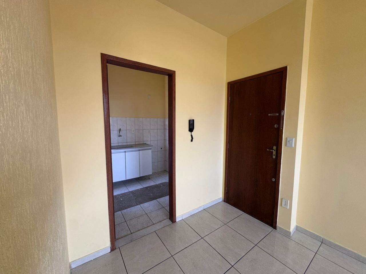 Apartamento para aluguel no Santa Mônica: 