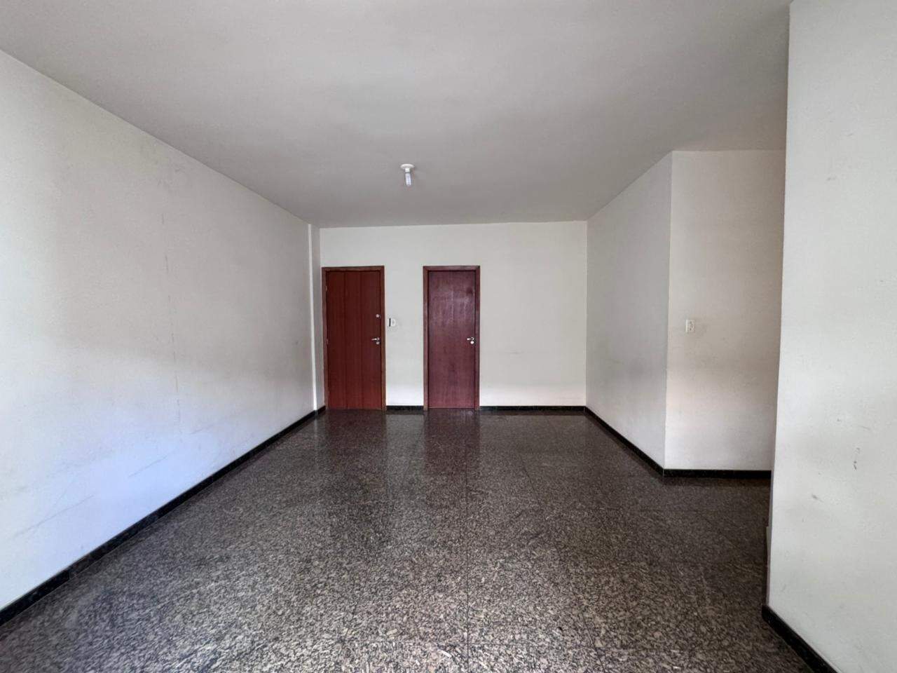Apartamento para aluguel no Castelo: 