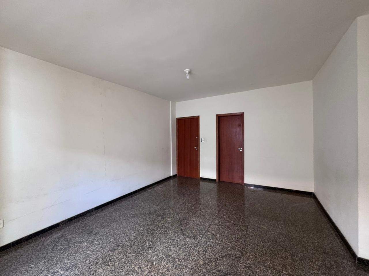 Apartamento para aluguel no Castelo: 