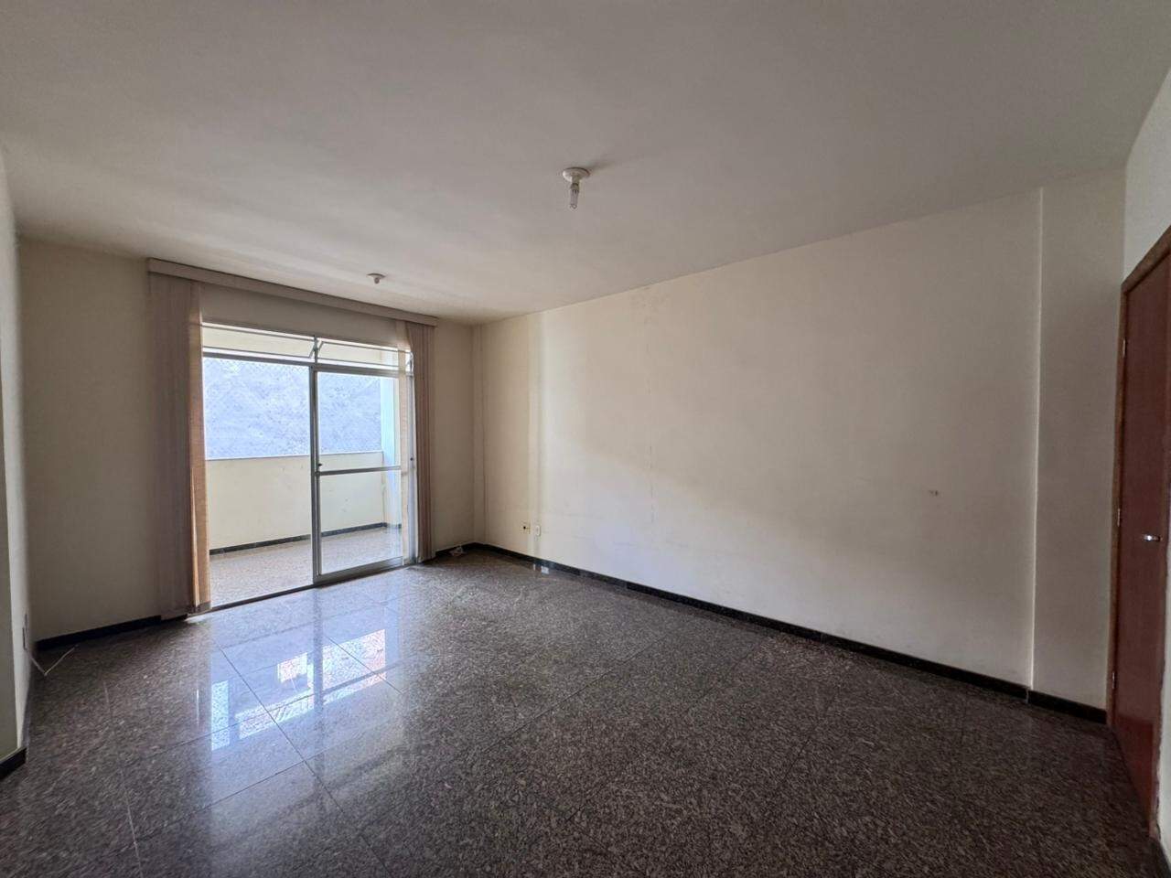 Apartamento para aluguel no Castelo: 