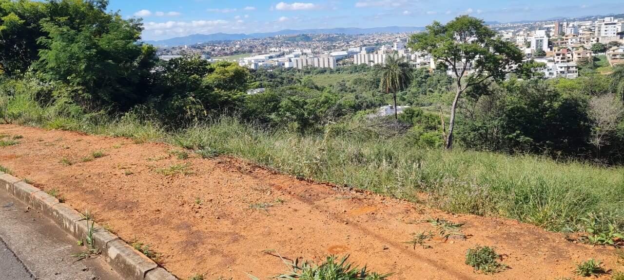 Lotes em condomínio à venda no Portal Do Sol: 