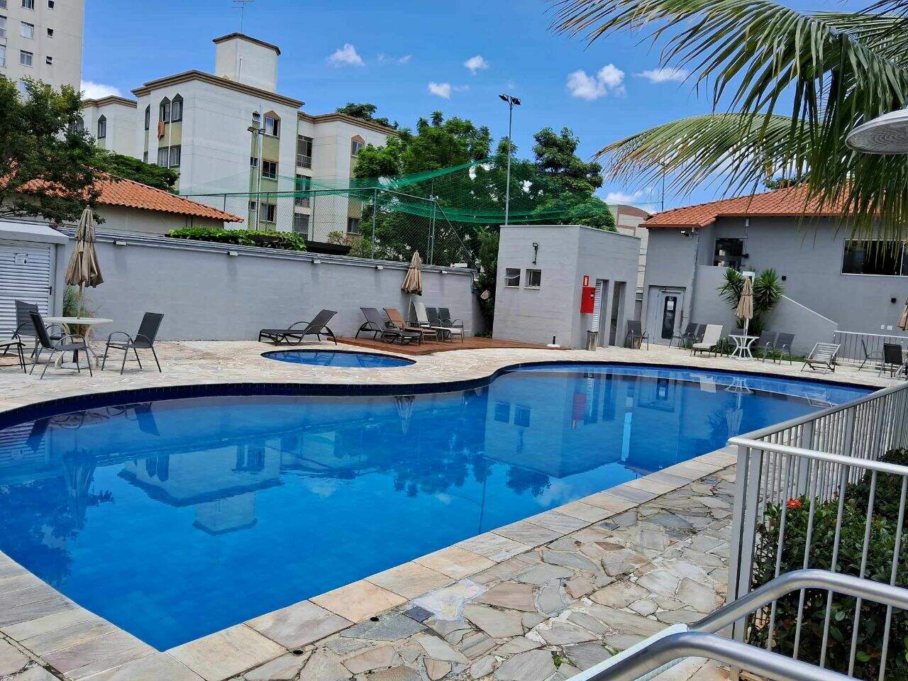 Apartamento para aluguel no Candelária: 