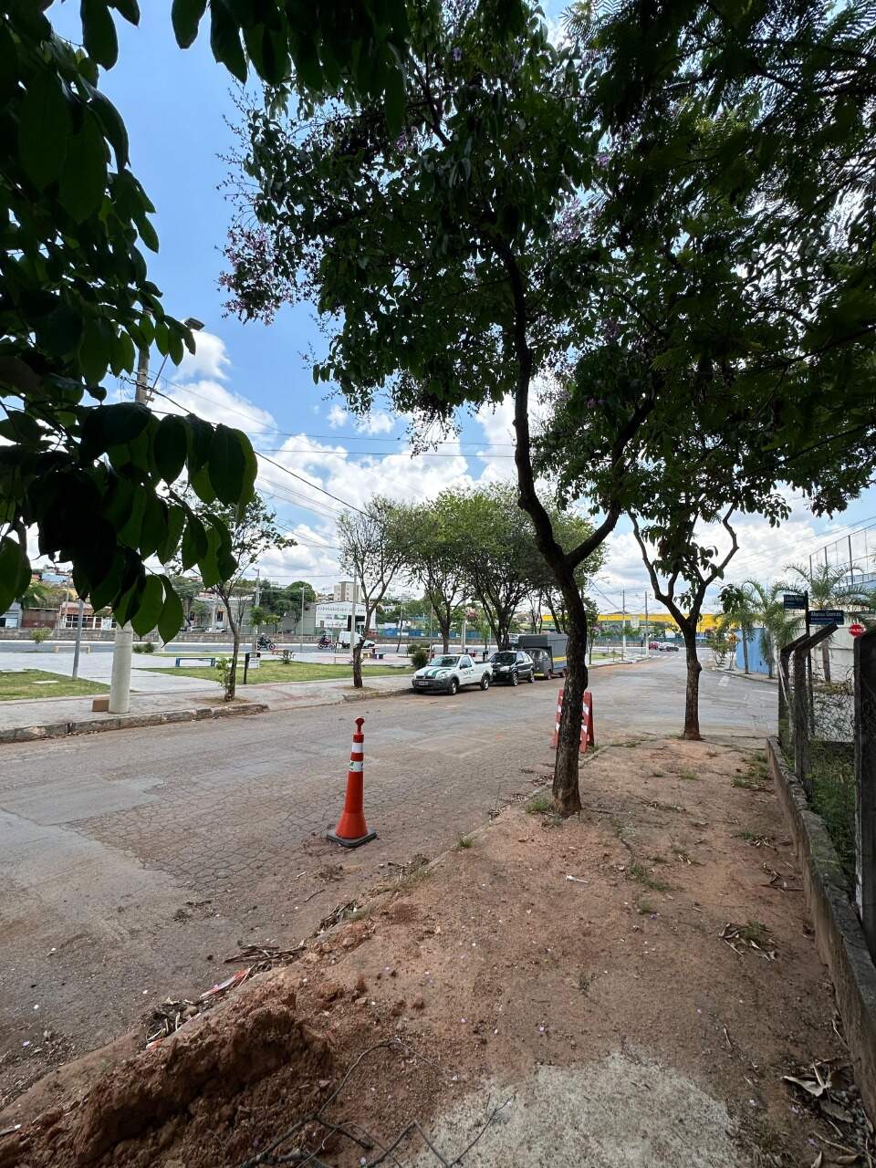 Terreno para aluguel no Castelo: 