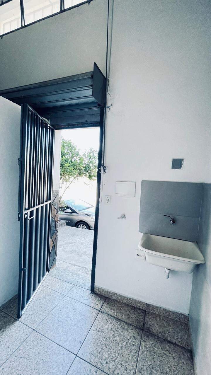Loja para aluguel no Parque São Pedro (Venda Nova): 10