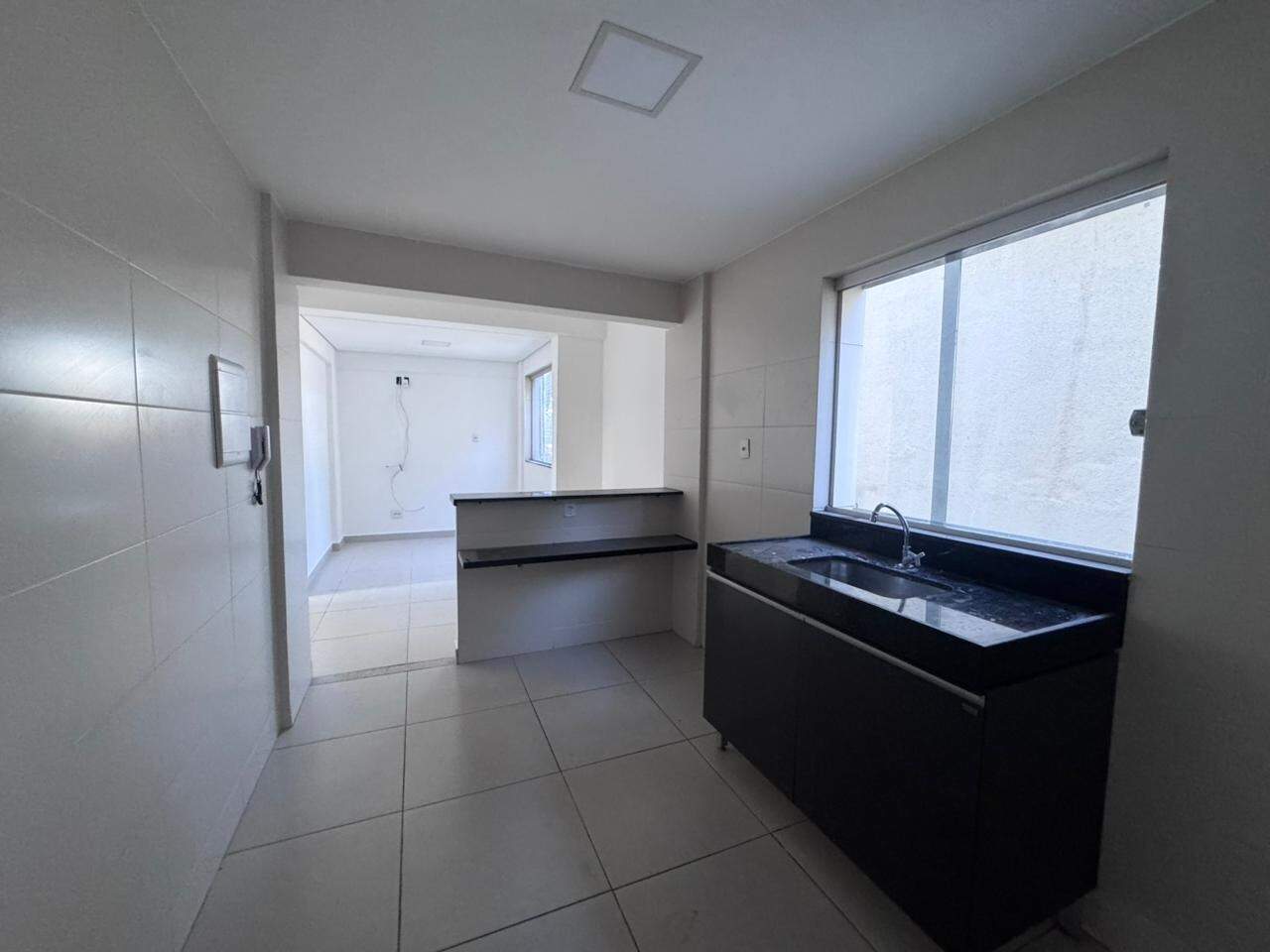 Apartamento para aluguel no Candelária: 