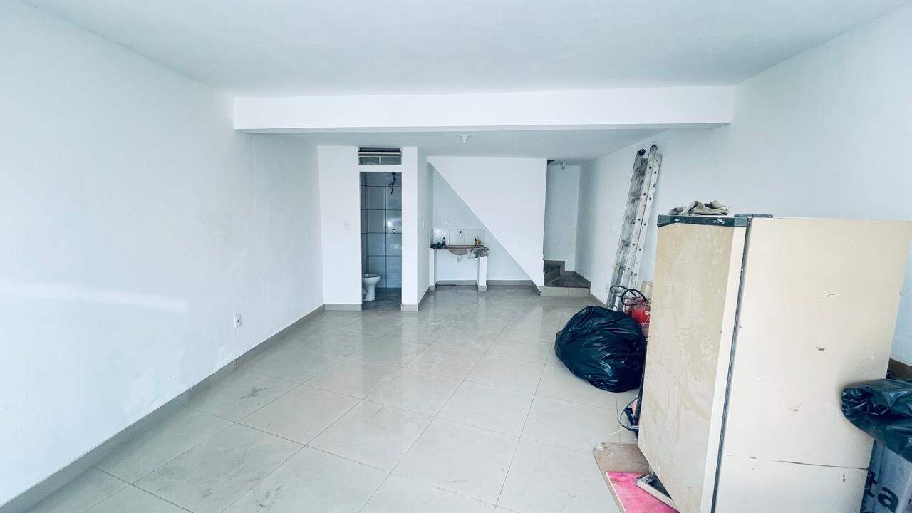 Loja para aluguel no Santa Terezinha: 2
