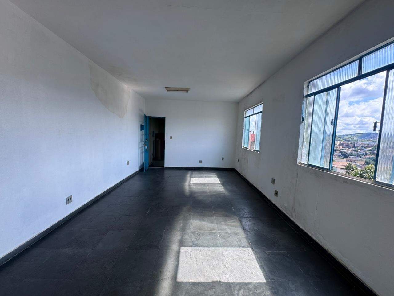 Sala Comercial para aluguel no Inconfidência: 