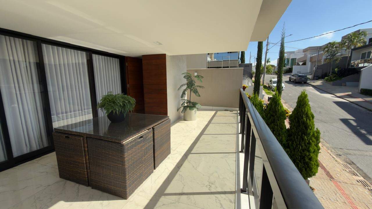 Casa em Condomínio para aluguel no Portal Do Sol: 