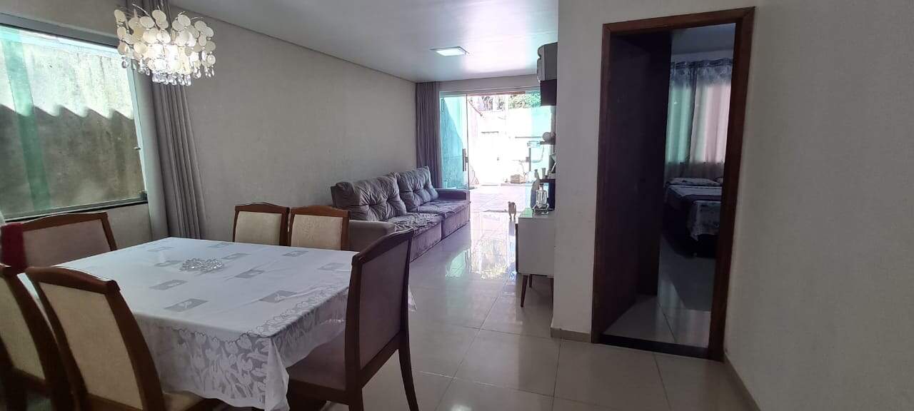 Casa à venda no Santa Maria: 