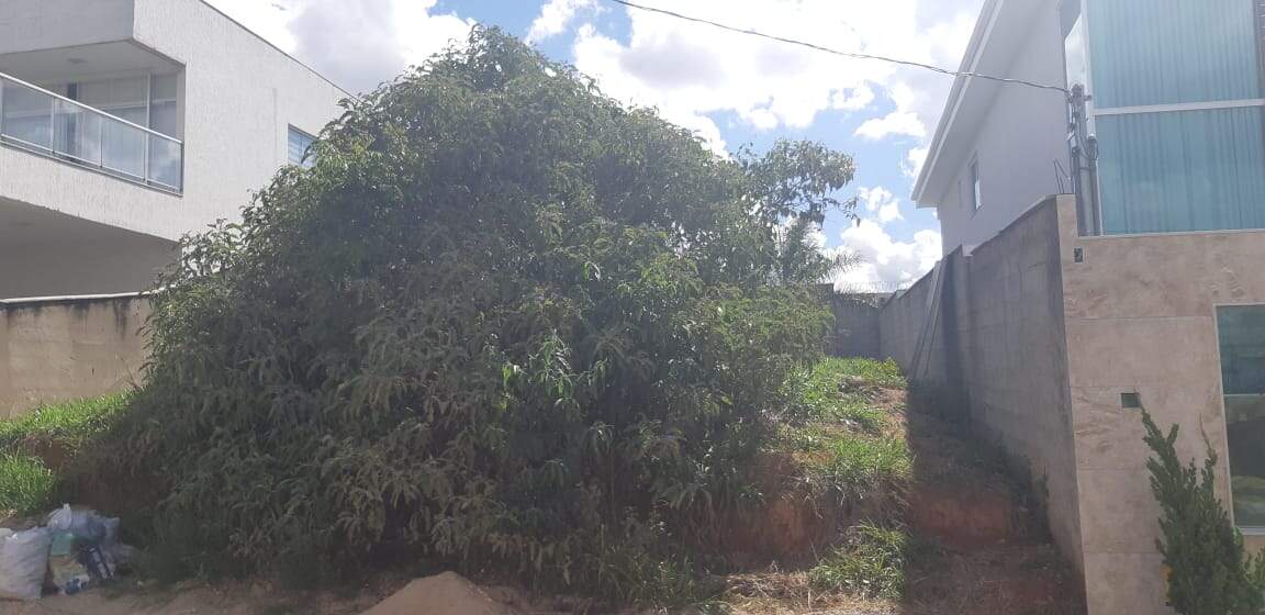 Lotes em condomínio à venda no Portal Do Sol: 