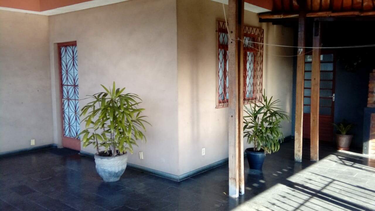 Casa à venda no Inconfidência: 