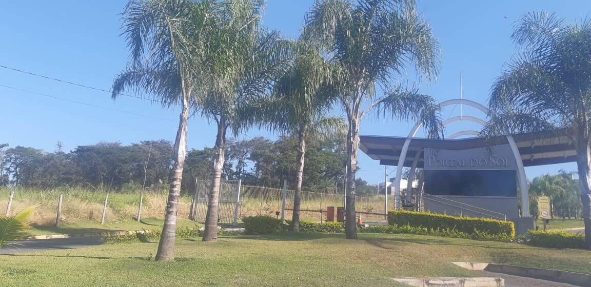 Lotes em condomínio à venda no Portal Do Sol: 
