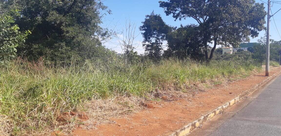 Lotes em condomínio à venda no Portal Do Sol: 
