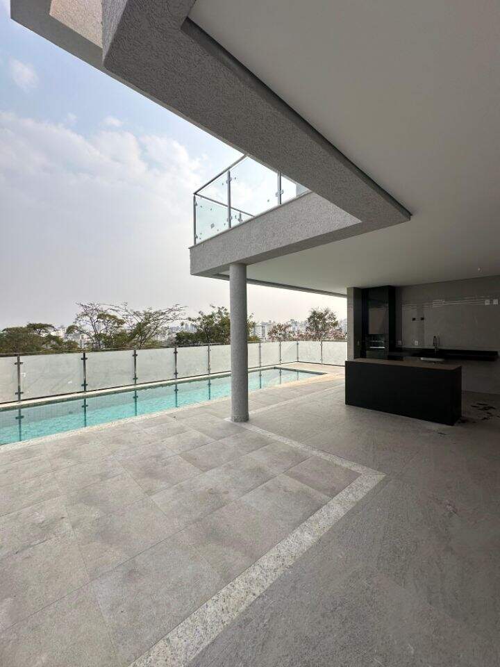 Casa em Condomínio à venda no Portal Do Sol: 