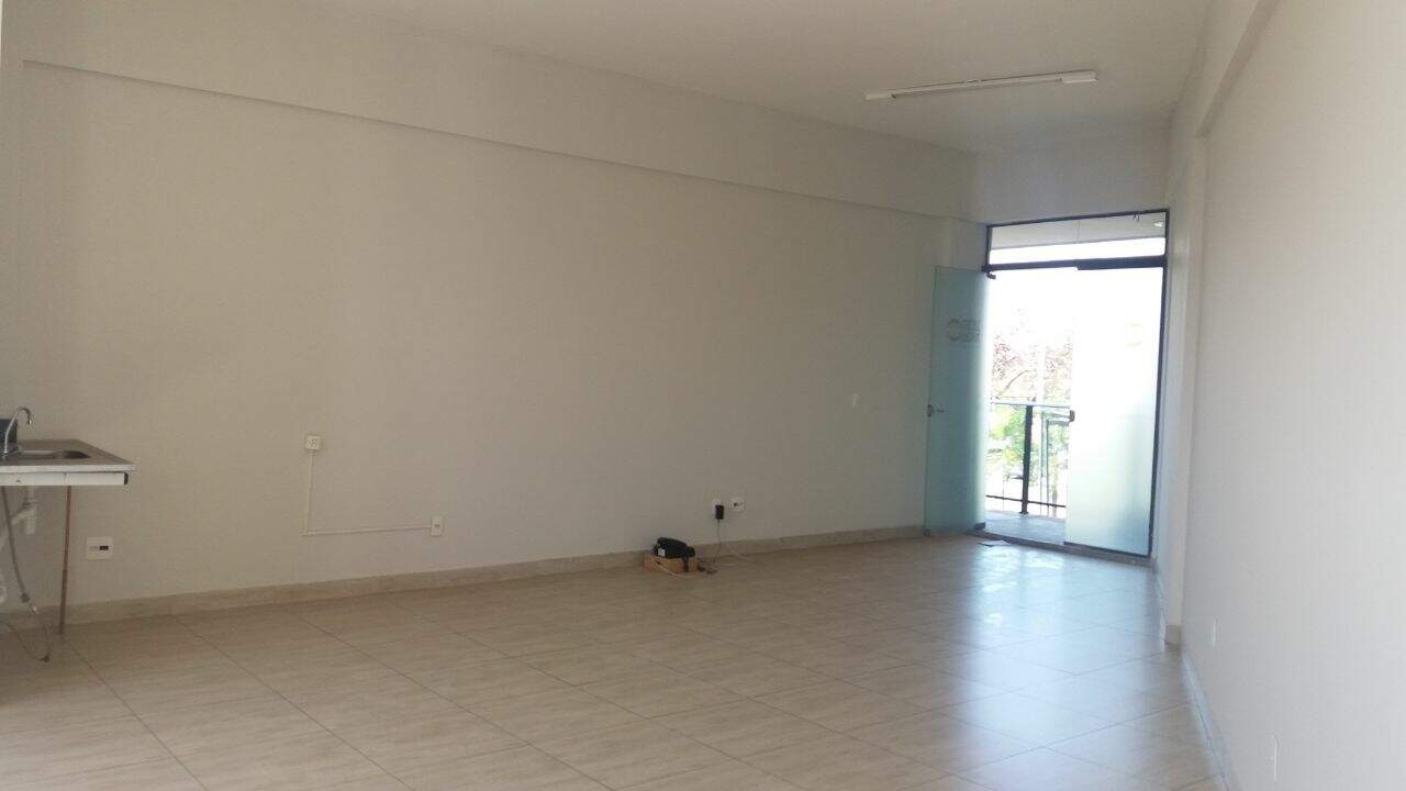 Salas/Conjuntos à venda no Jardim Paquetá: 