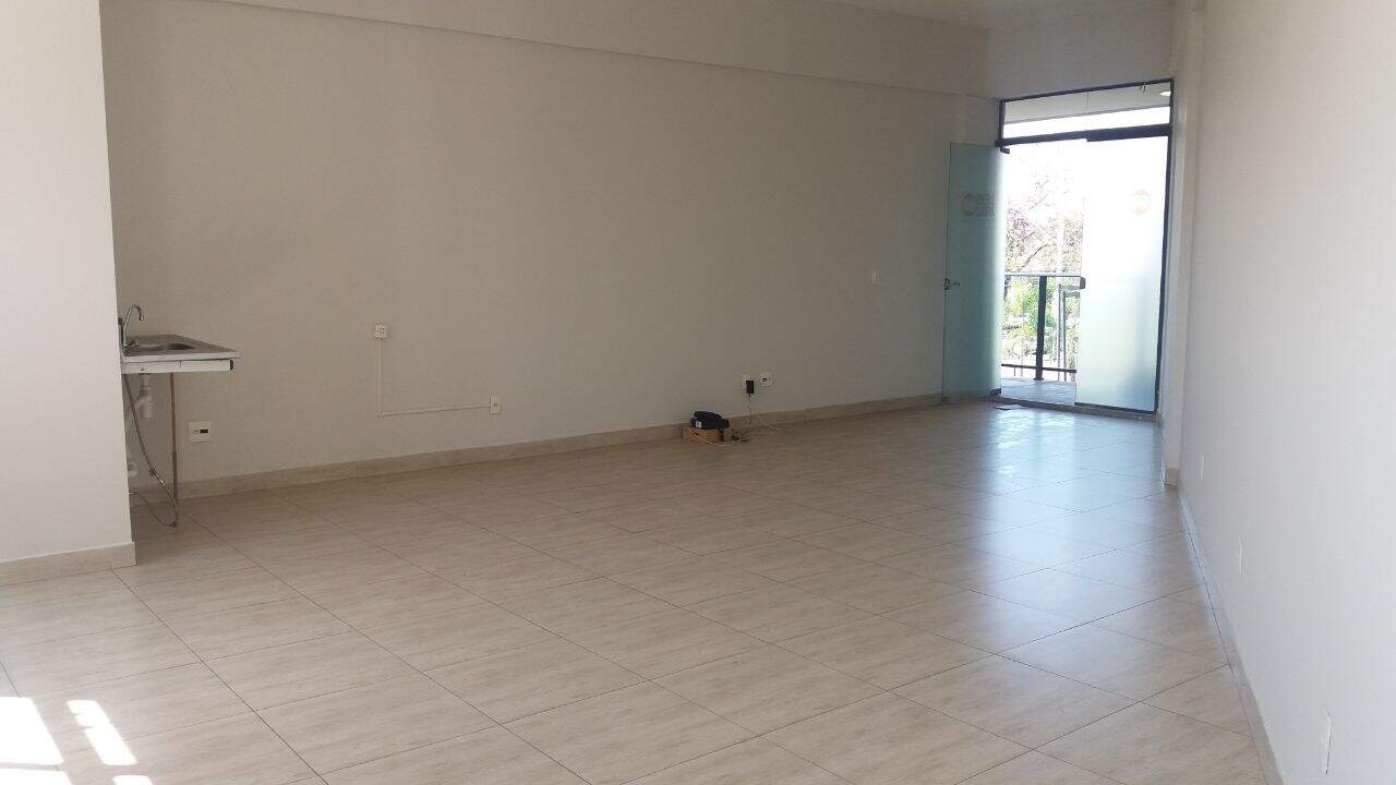 Salas/Conjuntos à venda no Jardim Paquetá: 