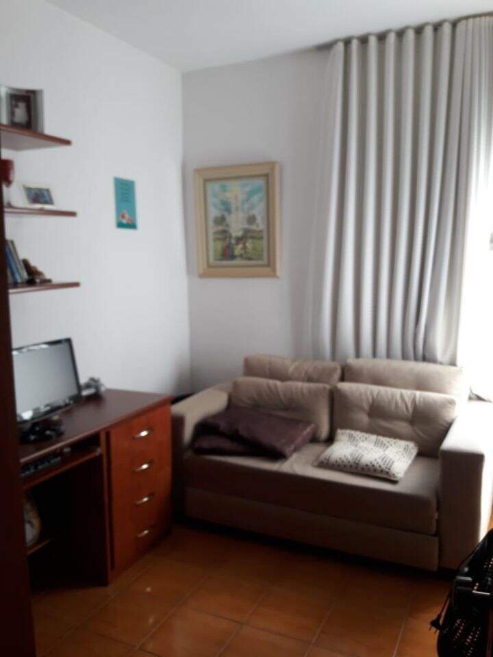 Apartamento à venda no Santa Mônica: 