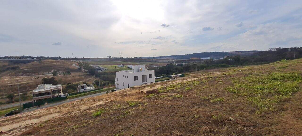 Terreno à venda no Alphaville: 