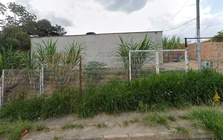 Terreno à venda no Manacás: 