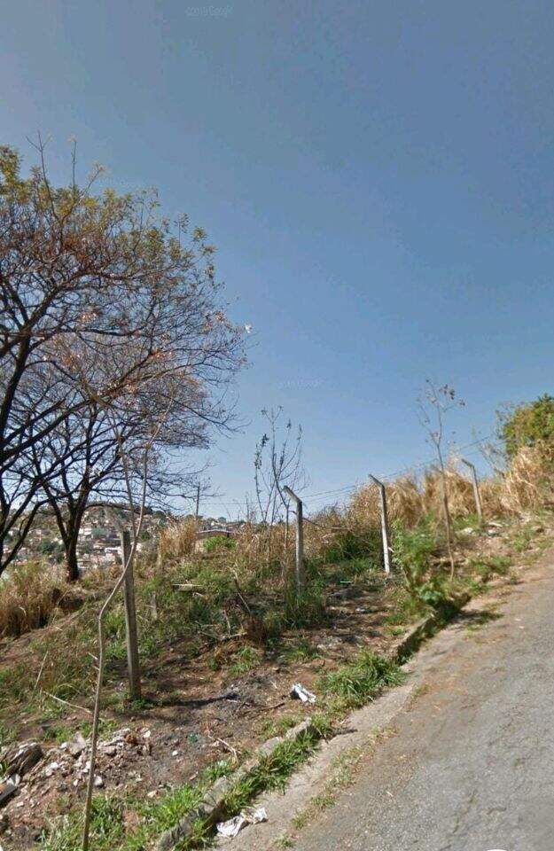 Terreno à venda no Manacás: 