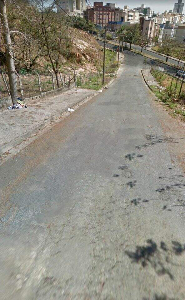 Terreno à venda no Manacás: 