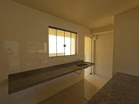 Casa à venda no Jardim Paquetá: 