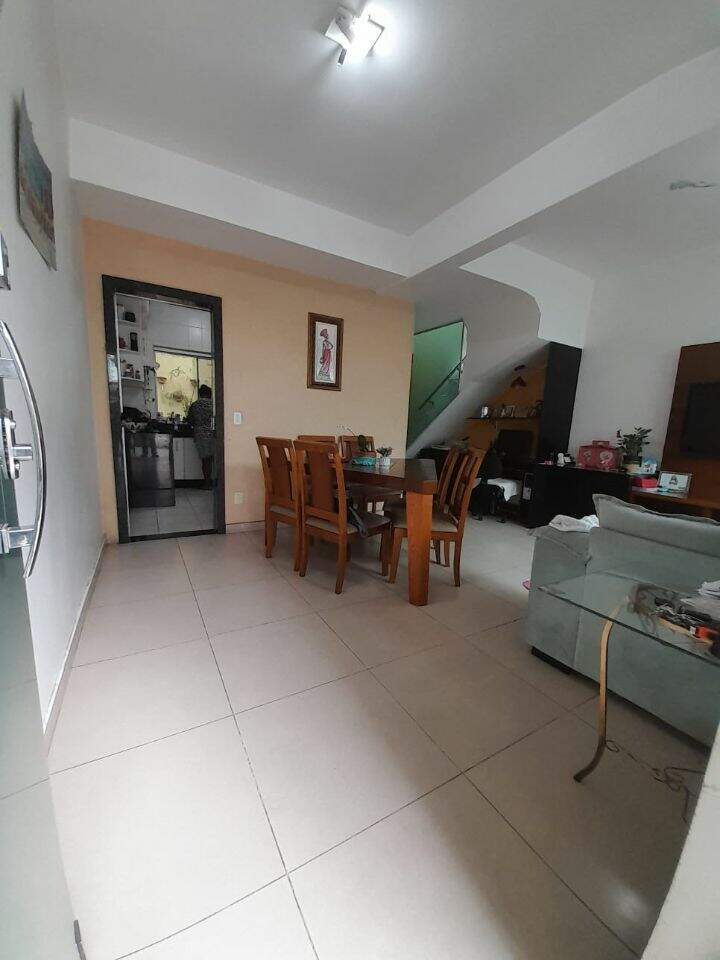 Casa à venda no Santa Terezinha: 
