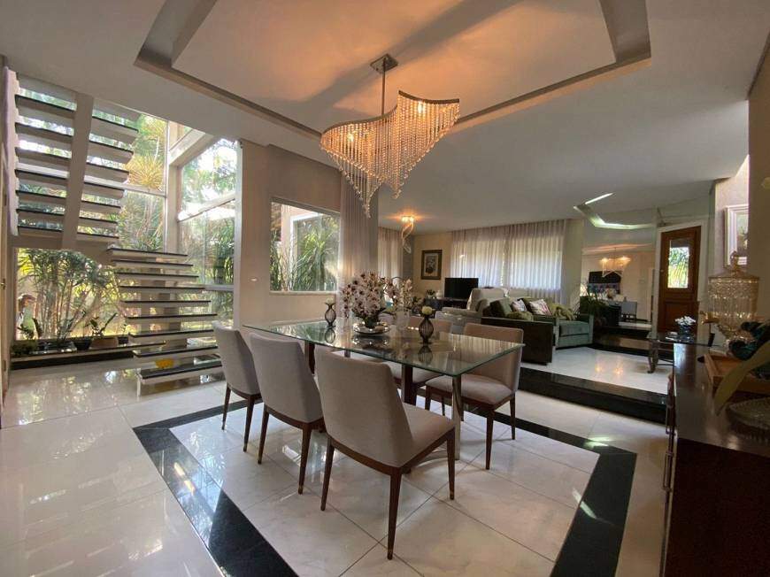 Casa à venda no Trevo: 
