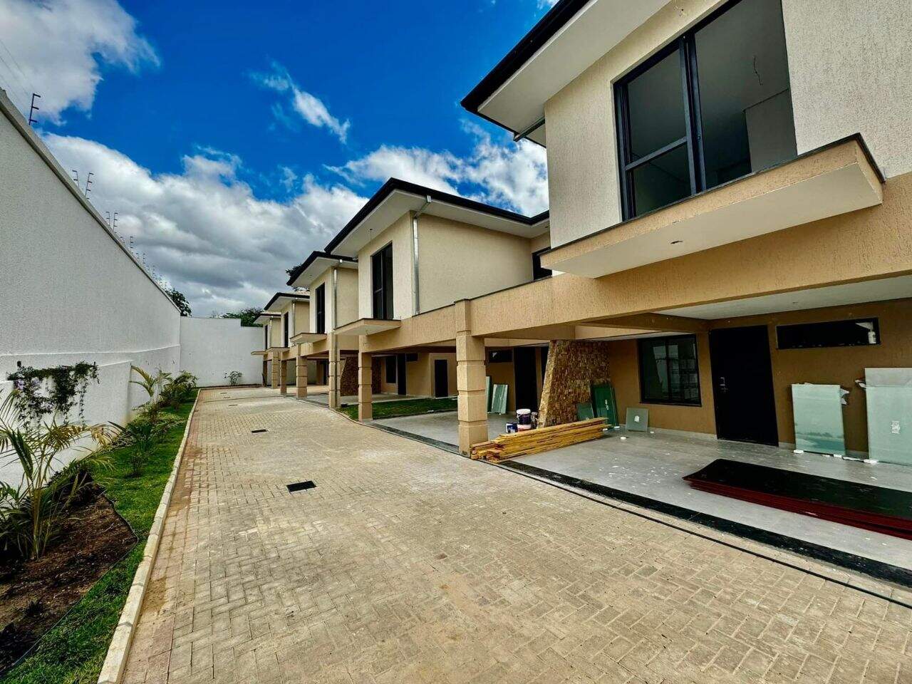 Casa em Condomínio à venda no São Luiz: 