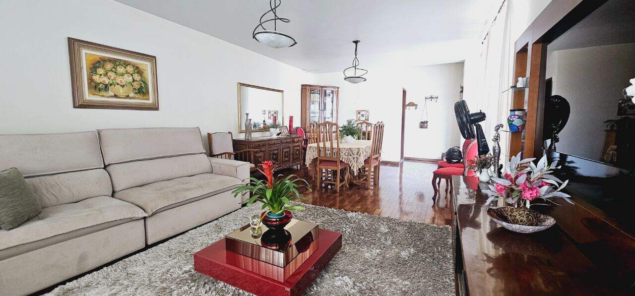 Casa à venda no Jardim Paquetá: 