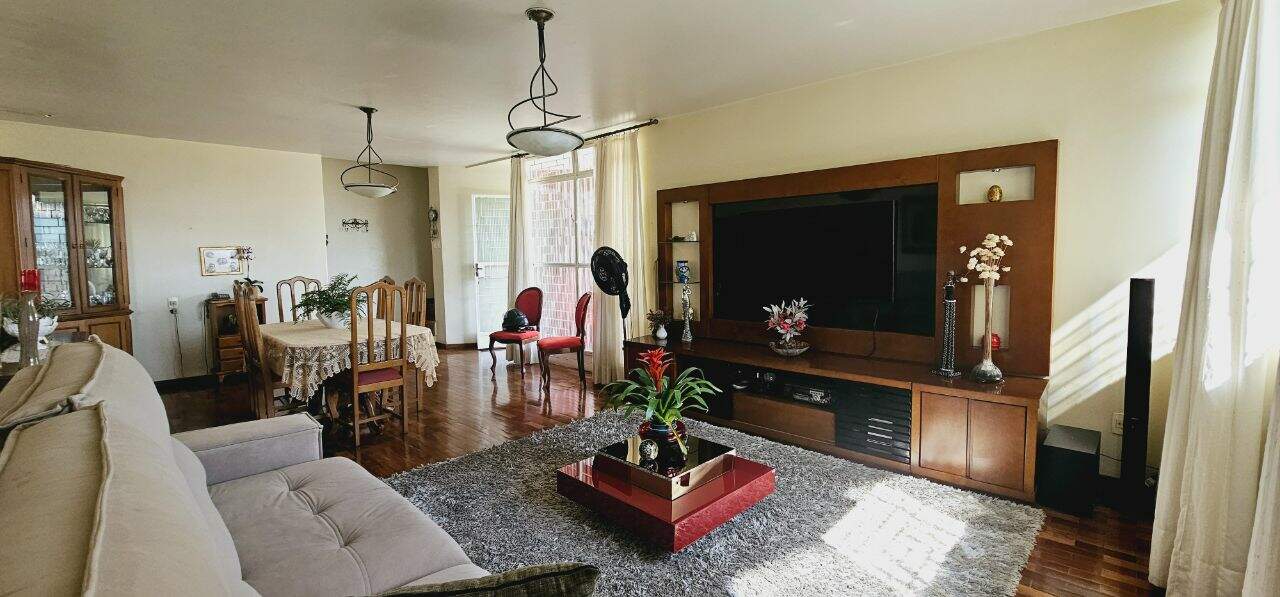 Casa à venda no Jardim Paquetá: 