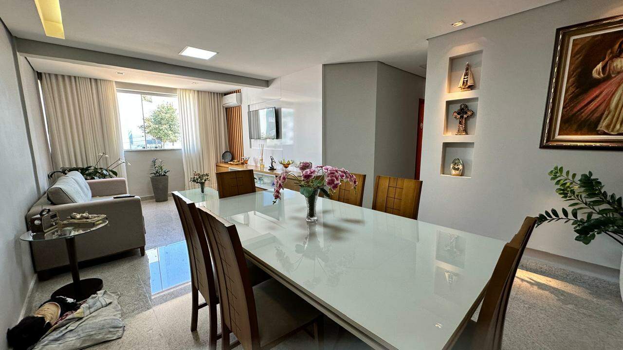 Apartamento à venda no Castelo: 