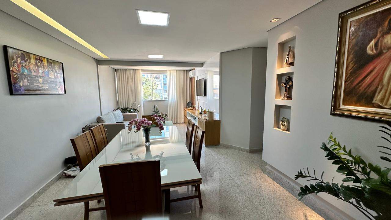 Apartamento à venda no Castelo: 