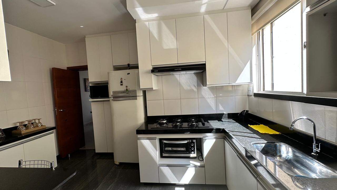 Apartamento à venda no Castelo: 