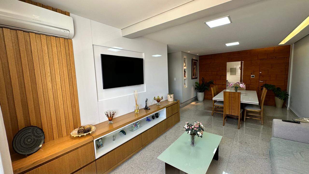 Apartamento à venda no Castelo: 