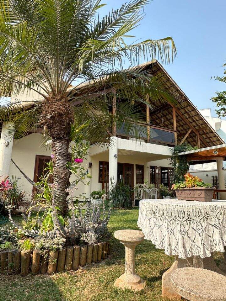 Casa em Condomínio à venda no Paquetá: 