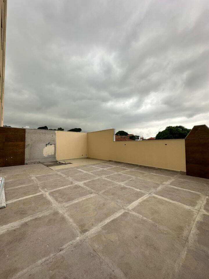 Apartamento à venda no Serrano: 