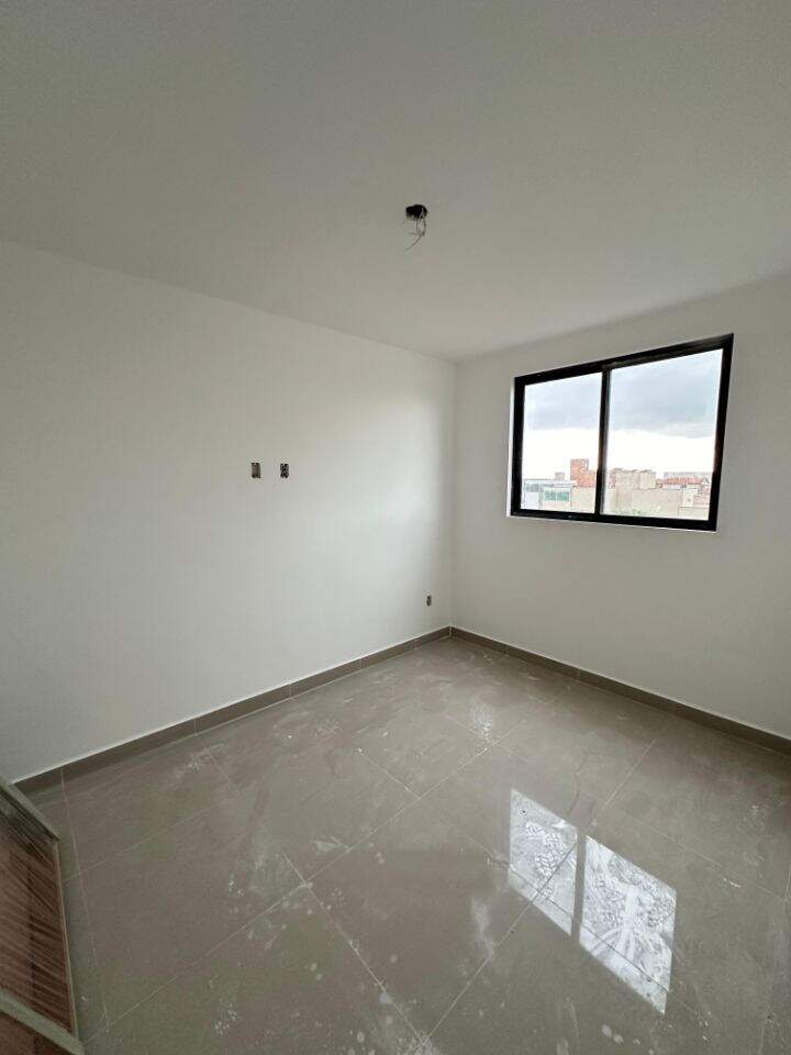 Apartamento à venda no Serrano: 