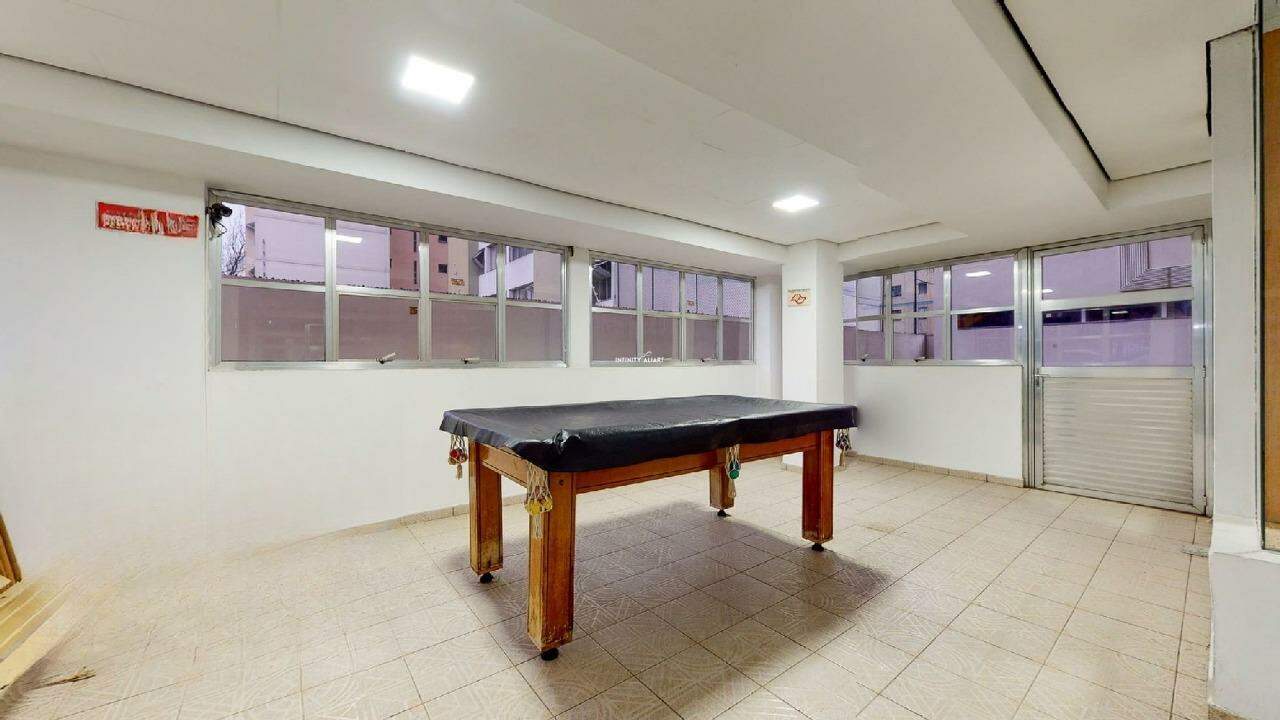 Apartamento à venda com 2 quartos, 68m² - Foto 9