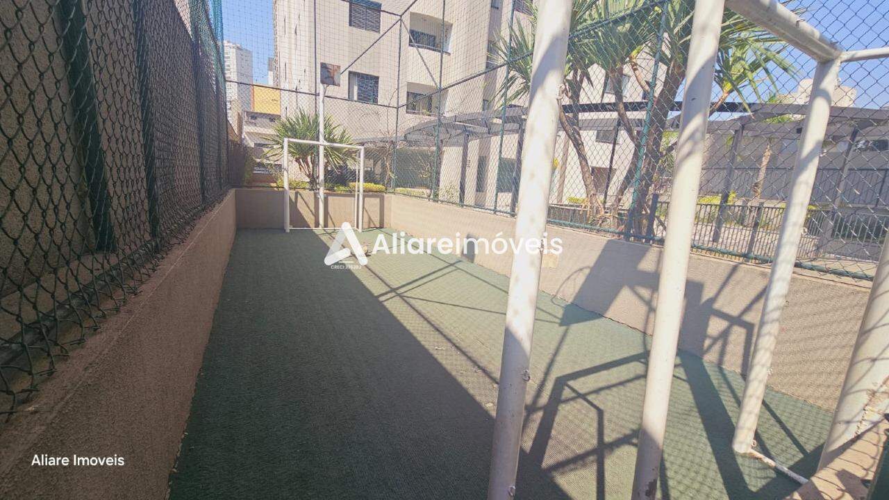 Apartamento para alugar com 2 quartos, 60m² - Foto 41