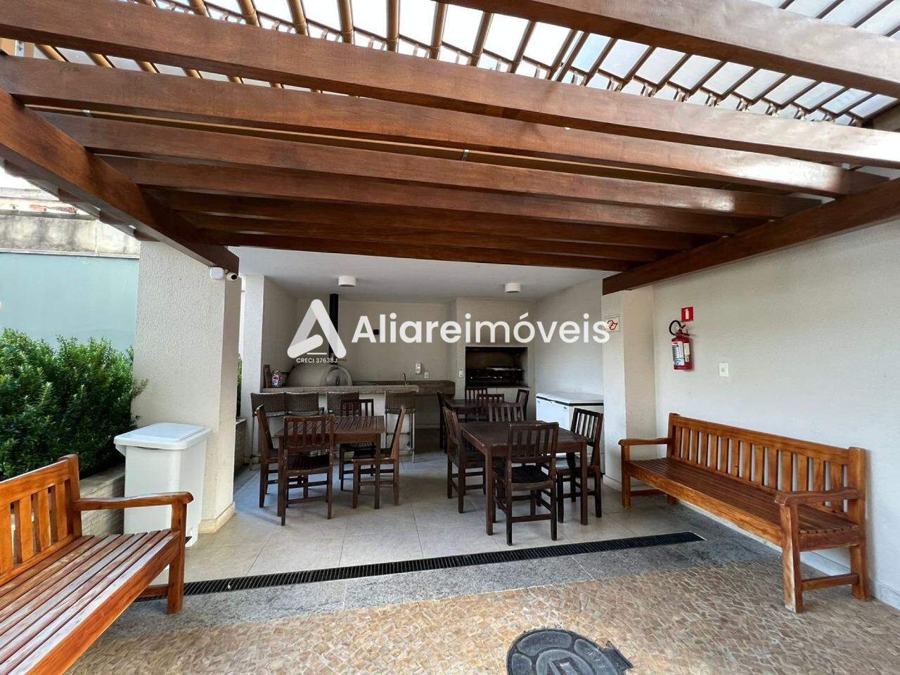 Apartamento à venda com 2 quartos, 68m² - Foto 32