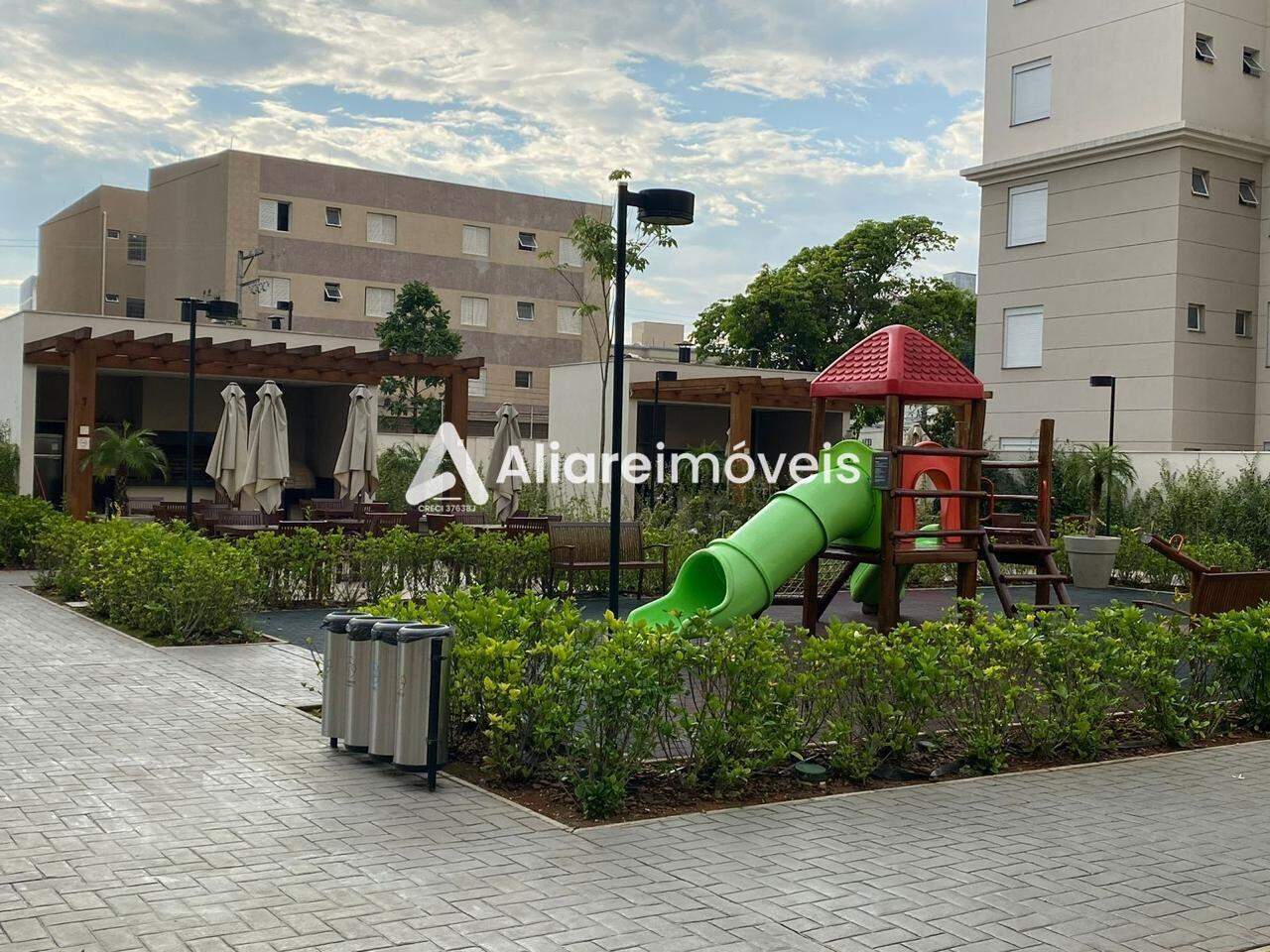 Apartamento à venda com 2 quartos, 48m² - Foto 22