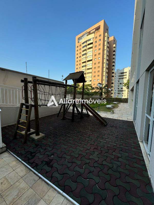 Apartamento à venda com 3 quartos, 76m² - Foto 21