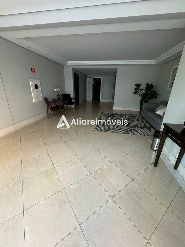 Apartamento à venda com 3 quartos, 76m² - Foto 23