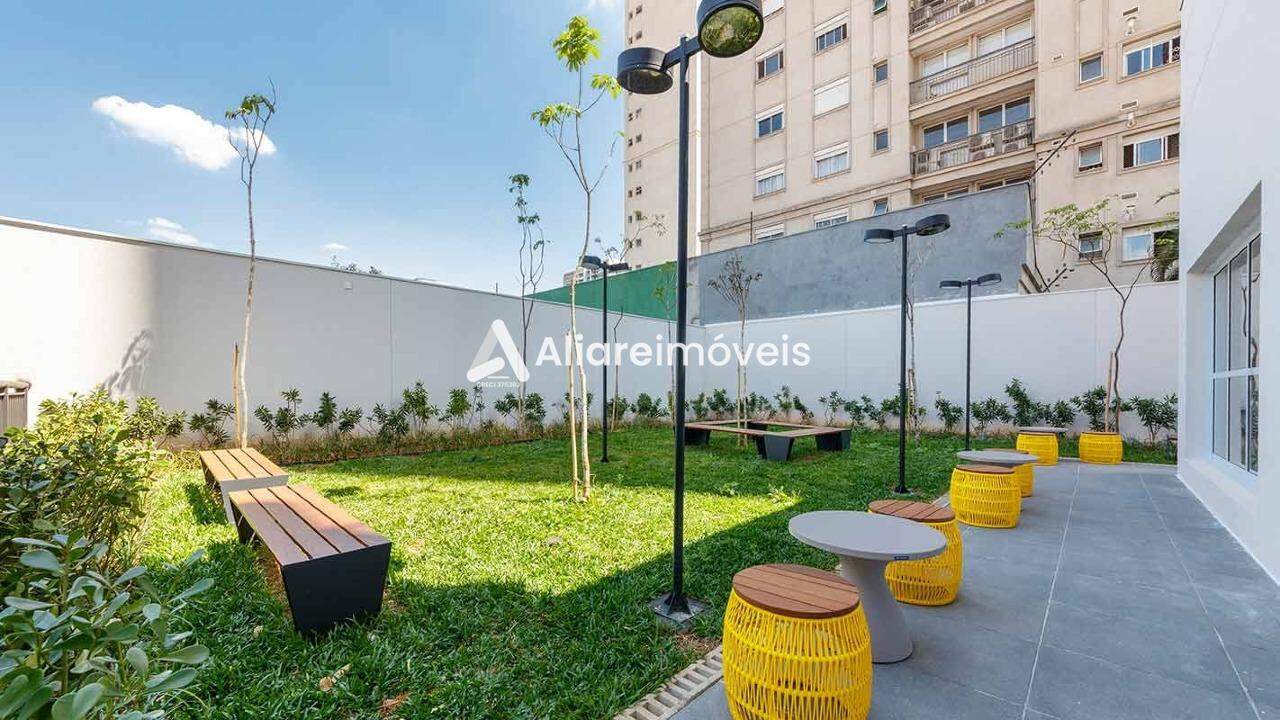 Apartamento à venda com 1 quarto, 34m² - Foto 21