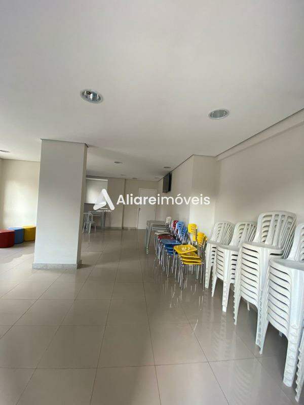 Apartamento à venda com 2 quartos, 64m² - Foto 30