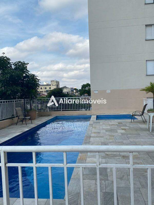 Apartamento à venda com 2 quartos, 64m² - Foto 25