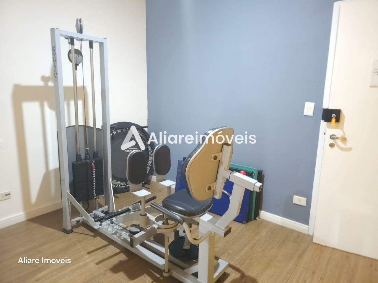 Apartamento à venda com 3 quartos, 105m² - Foto 56