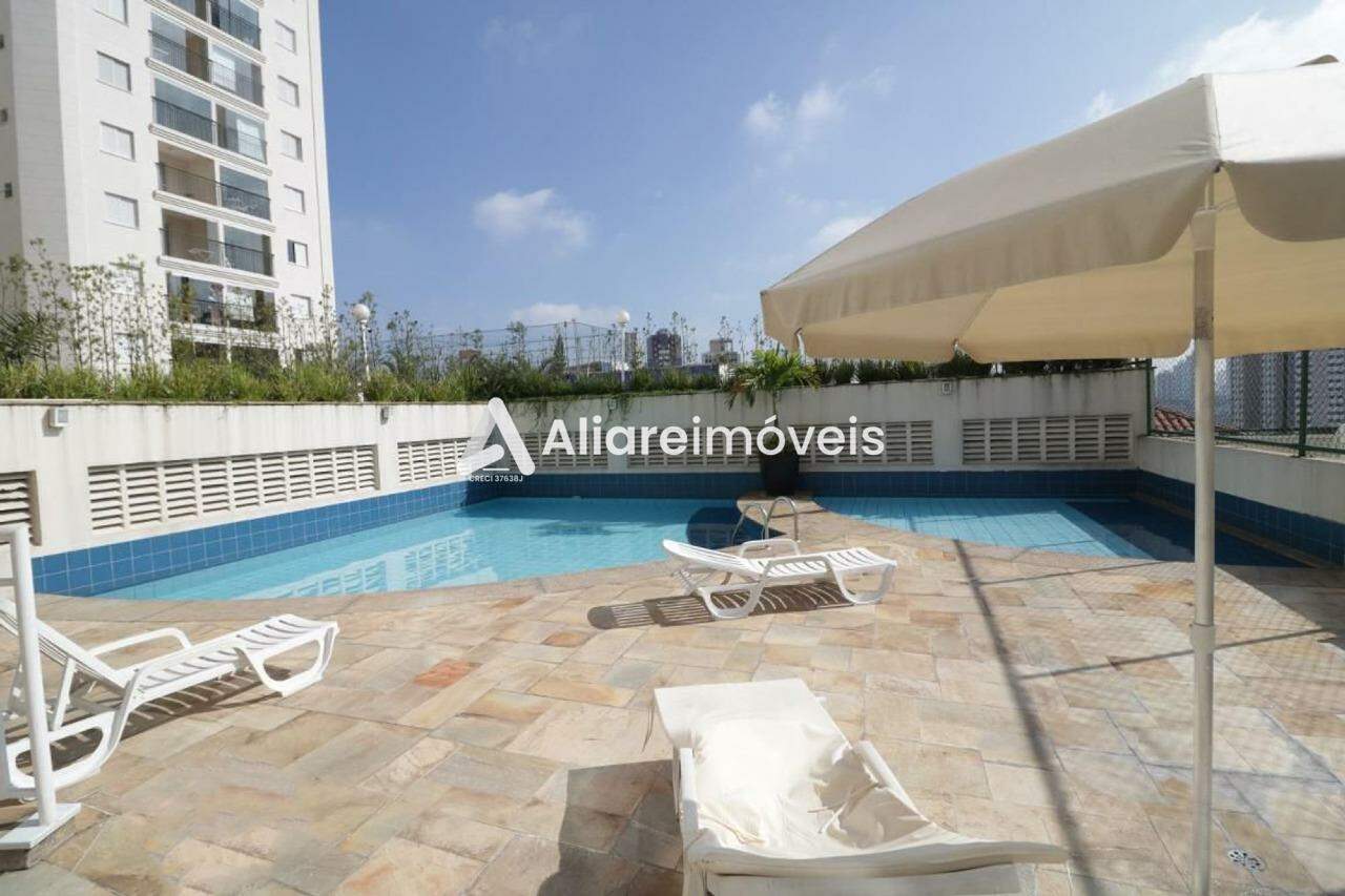 Apartamento à venda com 2 quartos, 62m² - Foto 23