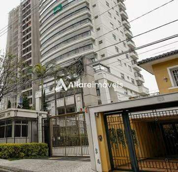 Apartamento para alugar com 3 quartos, 225m² - Foto 21